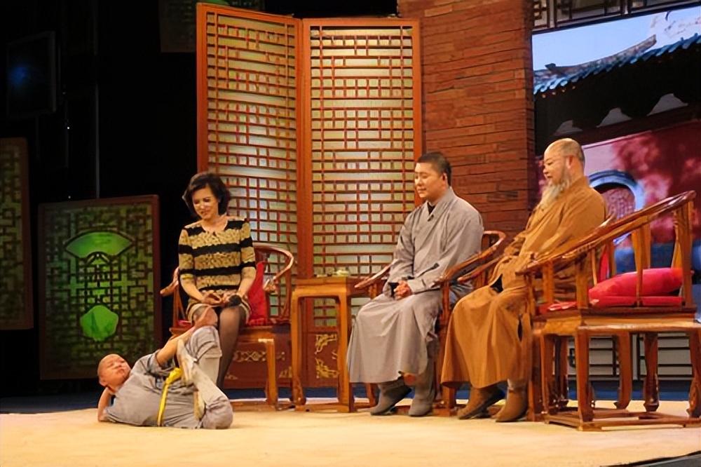 少林寺 武僧表演探访千年古刹少林寺，武僧表演的奥秘与传承